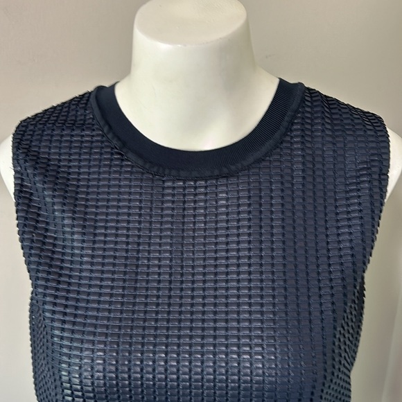 VINCE Mesh Lattice Overlay Silk Lined and Layered Tank Top Sleeveless Sz XS - Picture 3 of 14